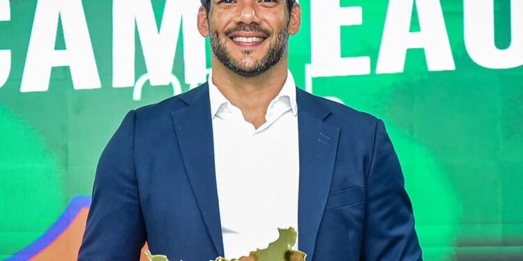 Eleição na CBF: Samir Xaud registra chapa e pode ser candidato único