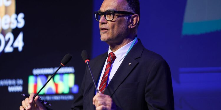 Fiocruz é homenageada na abertura da Assembleia Mundial da Saúde