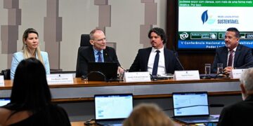 Debate chama atenção para governança climática no Legislativo — Senado Notícias