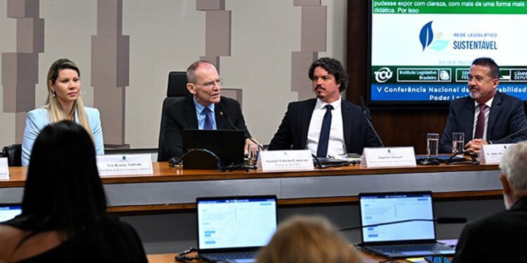 Debate chama atenção para governança climática no Legislativo — Senado Notícias
