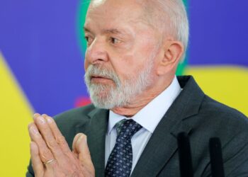 Fraudes no INSS: Lula diz que regras afrouxaram no governo passado