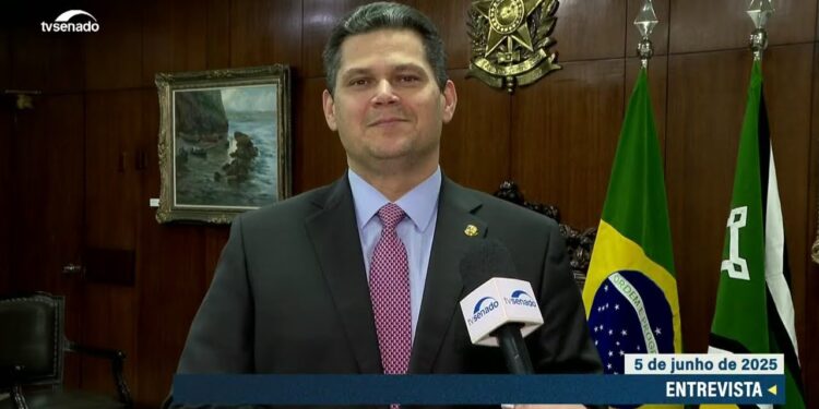 Davi fala sobre fim de visto para brasileiros entrarem na Guiana Francesa — Senado Notícias