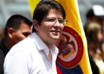 Miguel Uribe mostra sinais de melhora neurológica após ser baleado