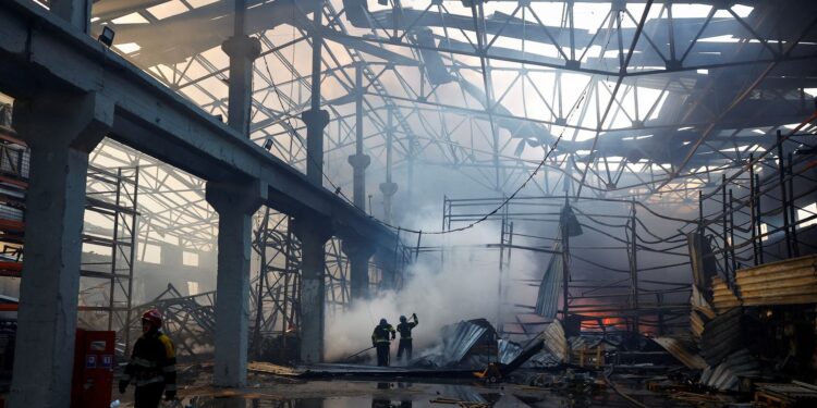 Rússia lança um dos maiores ataques aéreos contra Kiev