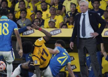 Brasil joga mal e fica no 0 a 0 com o Equador na estreia de Ancelotti