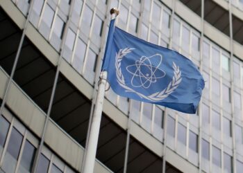 Órgão de vigilância nuclear da ONU diz que Irã viola obrigações