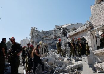 Gestores brasileiros retidos em Israel conseguem chegar à Jordânia 
