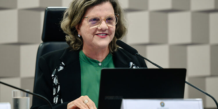 projeto prevê concurso para professores de educação indígena e quilombola — Senado Notícias