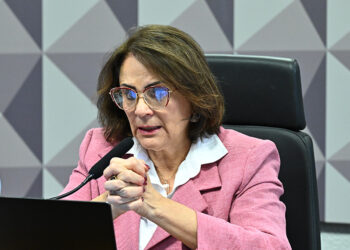 CSP examina criação de plano de enfrentamento à violência contra a mulher — Senado Notícias