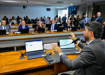 Avança marco legal para enfrentamento da emergência climática — Senado Notícias