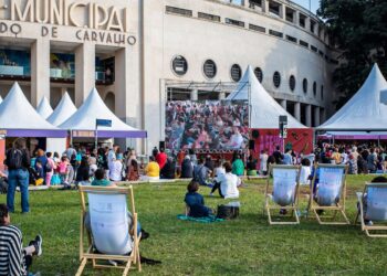 SP: A Feira do Livro começa neste sábado no Pacaembu