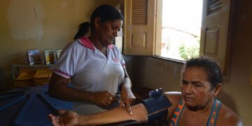 Um terço dos médicos deixou Atenção Primária à Saúde entre 2022 e 2024