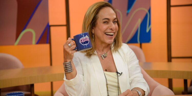 Hoje é Dia: programa Sem Censura e campanha Julho Amarelo em destaque