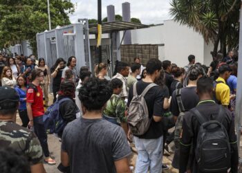 Mais de 5,3 milhões de pessoas já se inscreveram no Enem deste ano