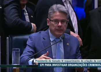 Alessandro Vieira destaca importância de ouvir profissionais da segurança — Senado Notícias