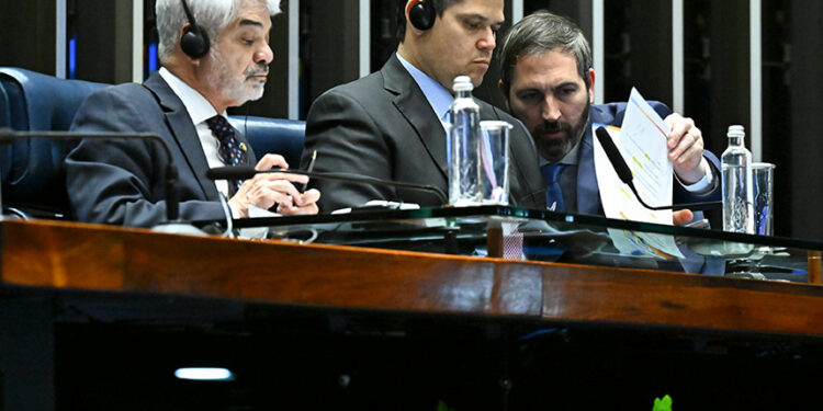 parlamentares defendem segurança global justa e inclusiva — Senado Notícias