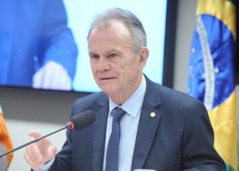 Comissão aprova regras para adoção de espaço público por entidade ou empresa – Notícias