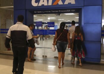 Caixa libera abono salarial para nascidos em julho e agosto