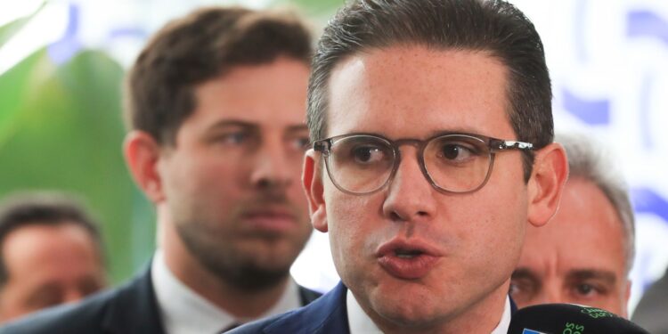 Motta: não há compromisso de aprovar alternativa à elevação do IOF