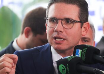 Câmara vai declarar perda do mandato de Zambelli, diz Motta