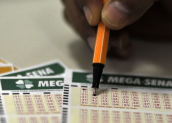 Mega-Sena acumula novamente e prêmio vai para 100 milhões
