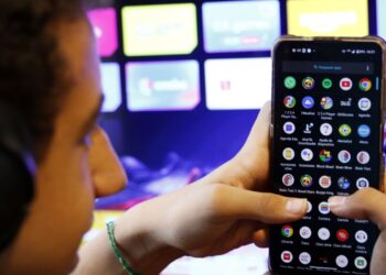 STF retoma julgamento sobre responsabilização das redes sociais