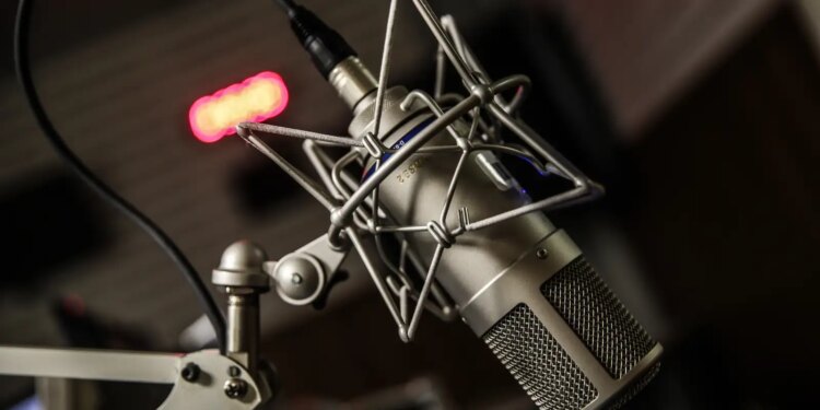 Rádio FM Noronha integra Rede Nacional de Comunicação Pública