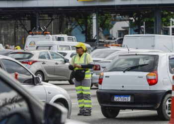 Prefeitura do Rio e Lamsa fecham acordo sobre pedágio na Linha Amarela