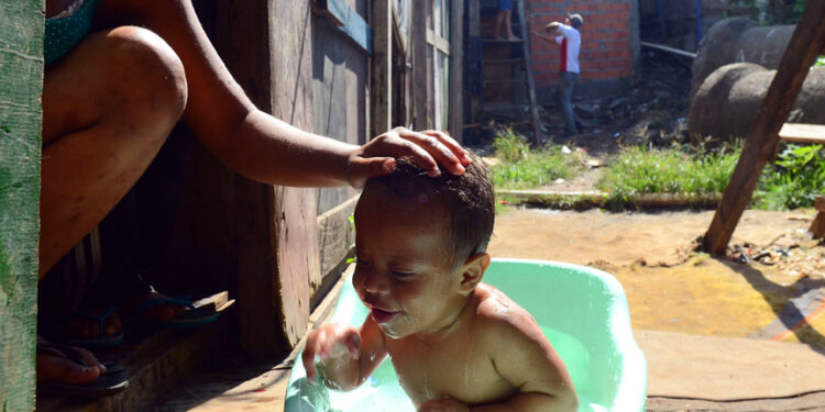 CDH vai discutir projeto que destina 25% do FNCA à primeira infância — Senado Notícias