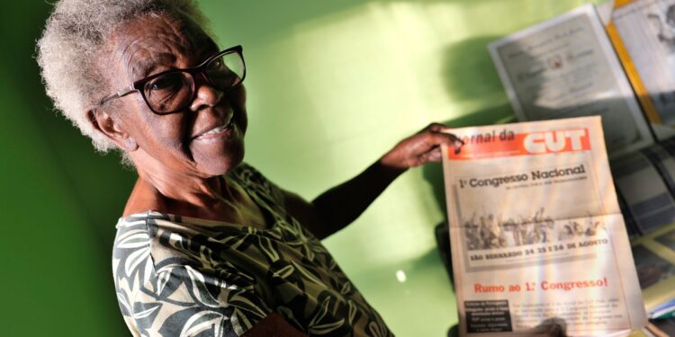 Dona Zica, 92 anos: da infância como doméstica à liderança sindical
