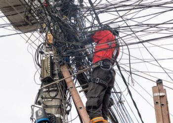 Audiência na Câmara debate normas para cabos aéreos nos postes das cidades – Notícias