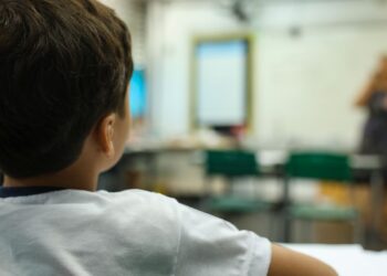 Acesso à educação avança no Brasil, mas sem atingir maioria das metas