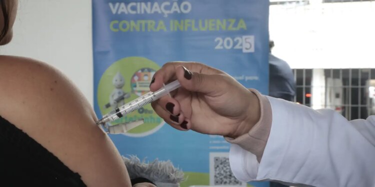 Mortes por influenza na capital paulista crescem 127% este ano