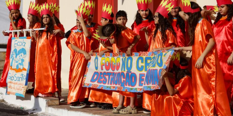 Crianças debatem mudanças climáticas em Goiás