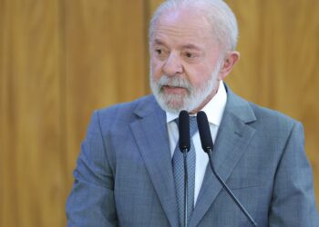 Lula: governo vai recorrer à OMC contra tarifas dos Estados Unidos