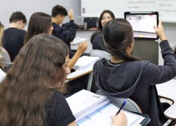 Prazo para cadastrar beneficiários em cursinhos populares termina hoje