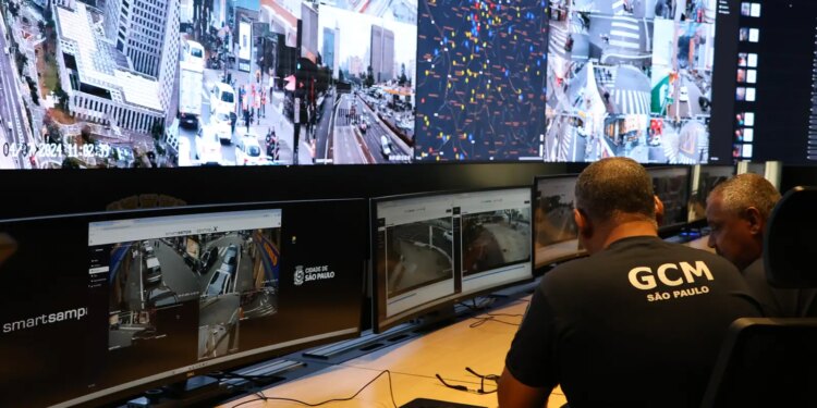 Vigilância por câmeras em SP é pouco eficaz, diz estudo| Agência Brasil
