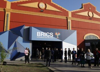 Brics terá declarações de IA, doenças socialmente determinadas e clima
