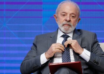 Lula rebate defesa que Trump fez de Bolsonaro: “Não aceitamos tutela”