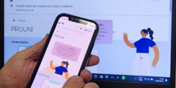 Inscrições para bolsas do Prouni no 2° semestre terminam nesta sexta