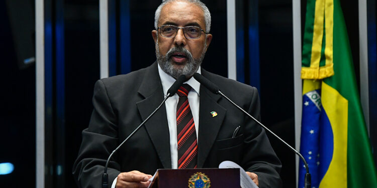 Paim questiona críticas ao IOF diante do aumento do número de deputados — Senado Notícias