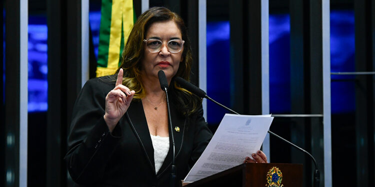 Dra. Eudócia celebra aprovação de Política Nacional de combate ao HPV — Senado Notícias