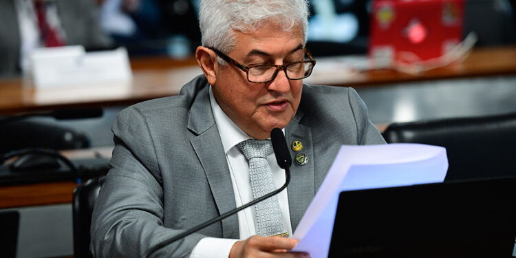 Vai a Plenário acordo entre Brasil e El Salvador sobre serviços aéreos — Senado Notícias