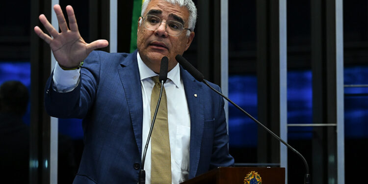 Girão cita ação da PF sobre emendas e diz que governo do Ceará deve se explicar — Senado Notícias