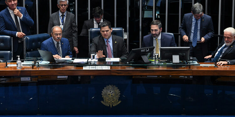 Senado celebrará Programa Calha Norte e Dia do Advogado — Senado Notícias