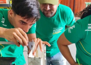 Petrobras quer atrair trabalhadores de aplicativo para terceirizadas