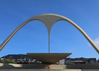 Justiça dá prazo para que Alerj e governo se manifestem sobre lei