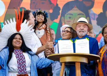 Lula anuncia investimentos em educação para comunidades tradicionais