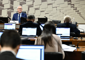 Sistema de apoio ao crédito à exportação vai à Câmara — Senado Notícias