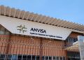 Anvisa proíbe comercialização de medicamentos e complemento alimentar